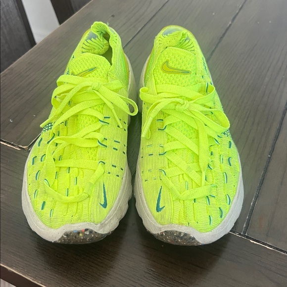 Nike Volt Yellow Lace-Up Flyknit Sneakers - Picture 2 of 4